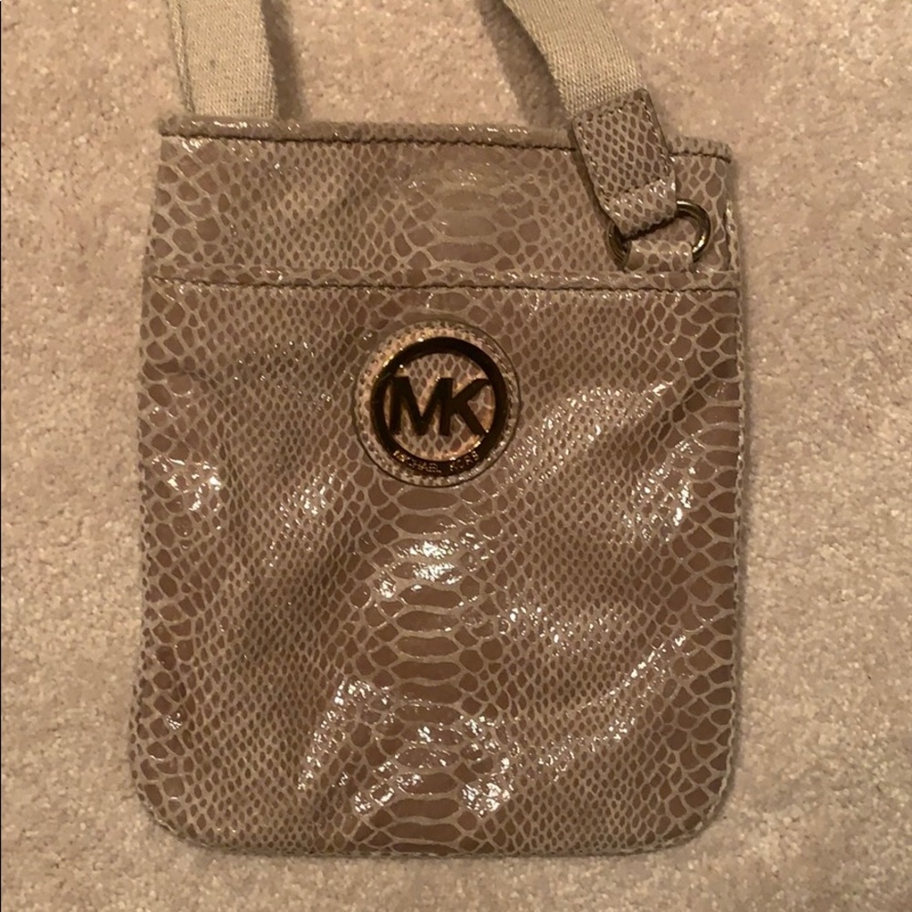 Michael Kors Crossbody purse